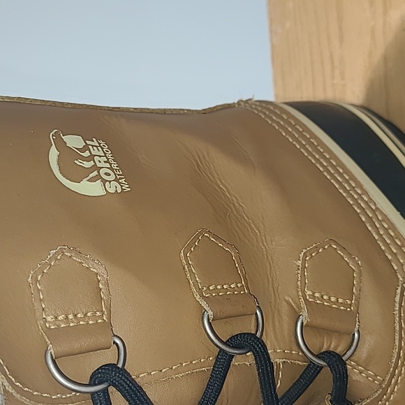 Sorel Waterproof Boots - Picture 3 of 8